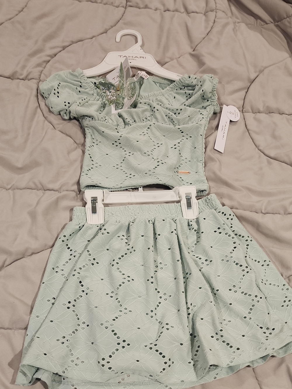 Tahari Girls' Mint Eyelet Two-Piece Skirt Set